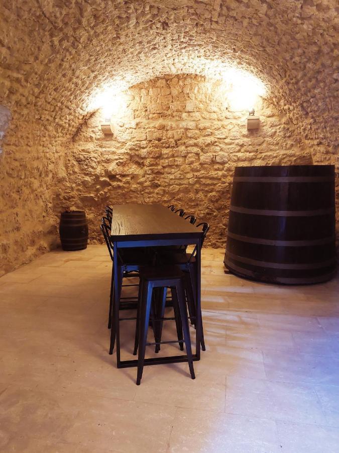La Closerie D'Escalin Gite 12 Personnes Et Jacuzzi La Garde-Adhémar 外观 照片