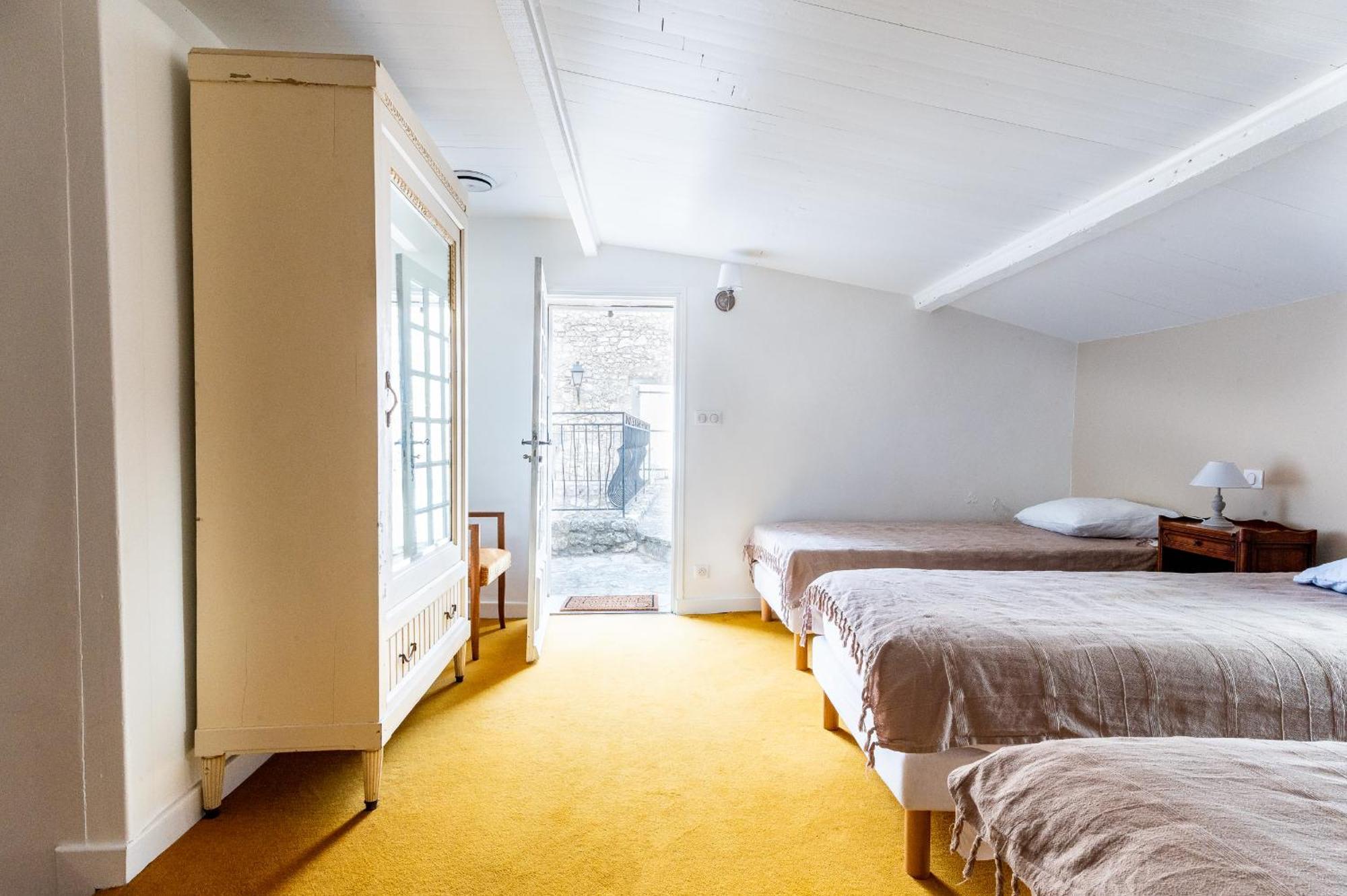 La Closerie D'Escalin Gite 12 Personnes Et Jacuzzi La Garde-Adhémar 外观 照片
